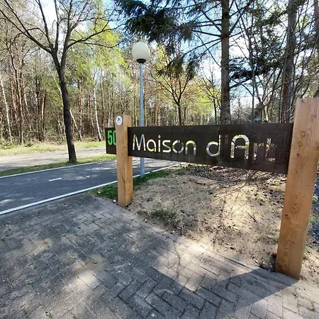 Galerie Maison D'art Loft Konukevi *